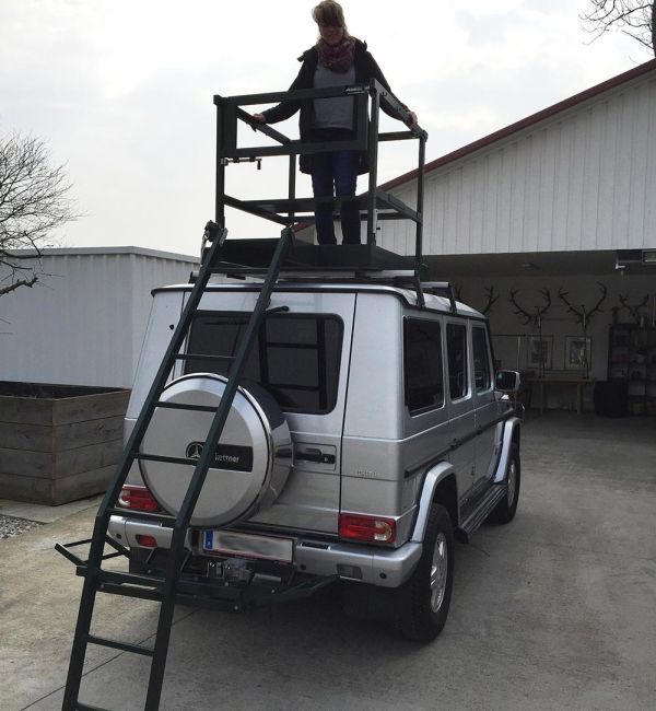 mercedes-g-8CF24F9F2-715C-5A86-0728-2AE0AD28FC12.jpg
