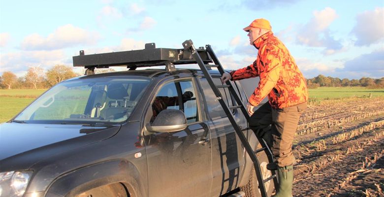 vw-amarok-156AE247B-AE92-90C9-306C-5A5483099DA7.jpg